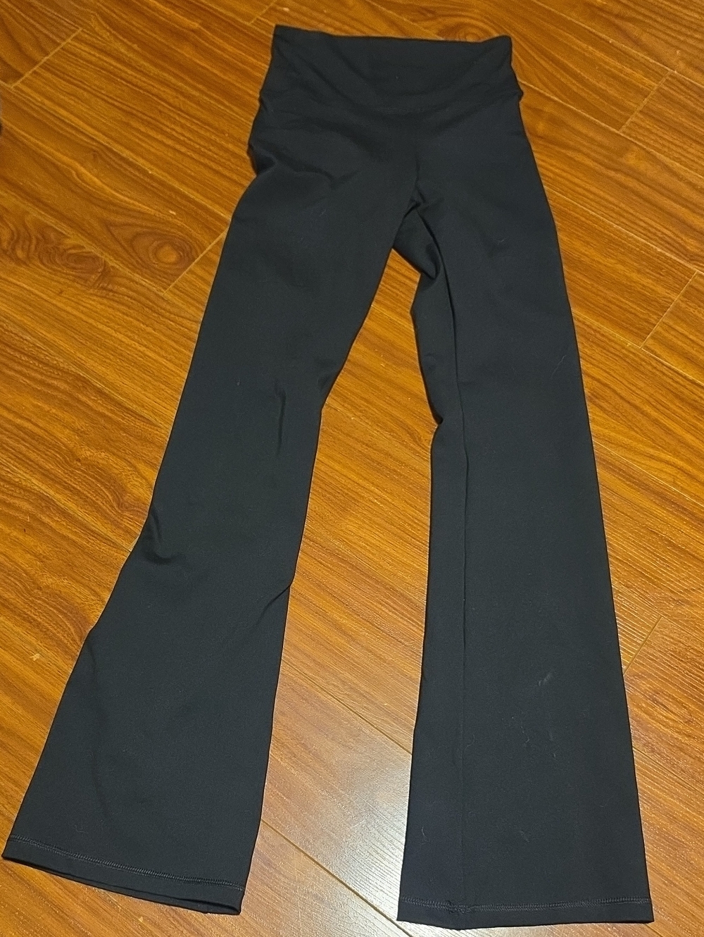 American Eagle Outfitters Black Flare Yoga Pants
